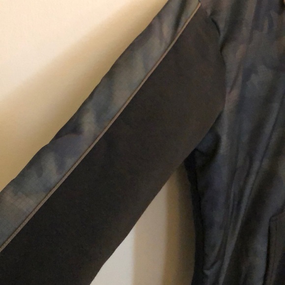 NWT Men's G-Net Thick Jacket in Camo & Faux Fur - Picture 4 of 13